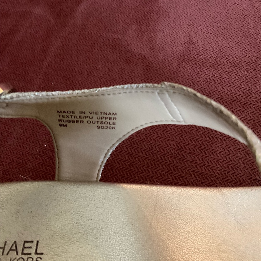MK sandals - Picture 3 of 4